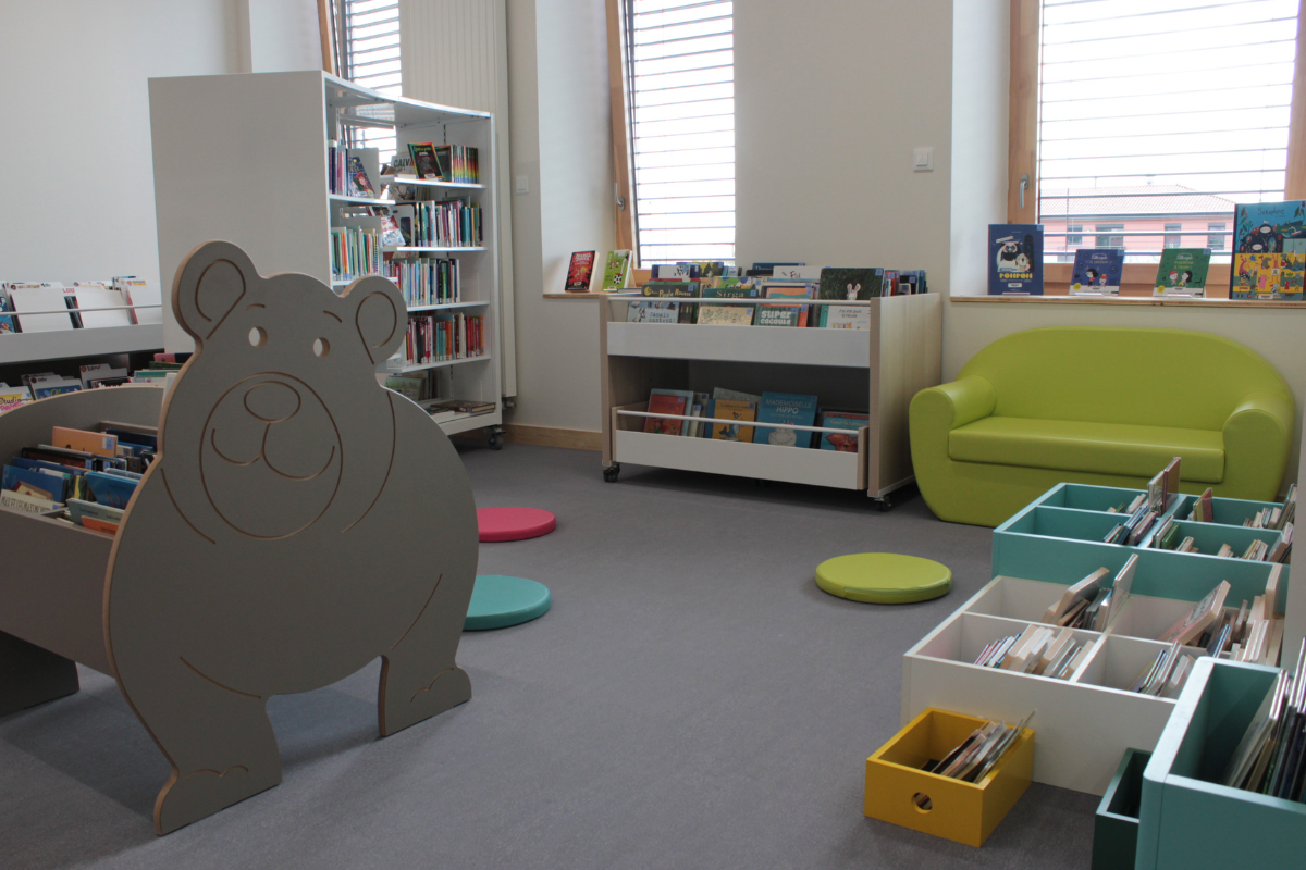 exemple genilac médiatheque