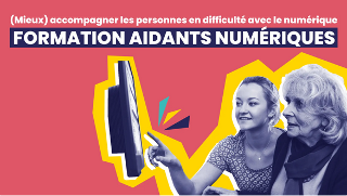 Aidant et personne agée devant un écran