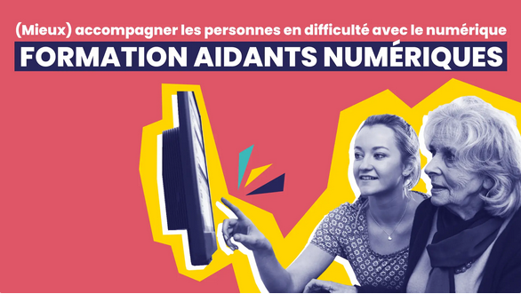 Aidant et personne agée devant un écran